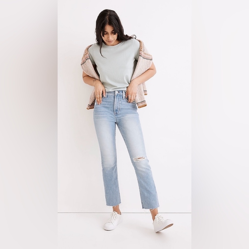 Madewell Petite Perfect Vintage Jean in Coney Wash: Destroyed Edition NWT